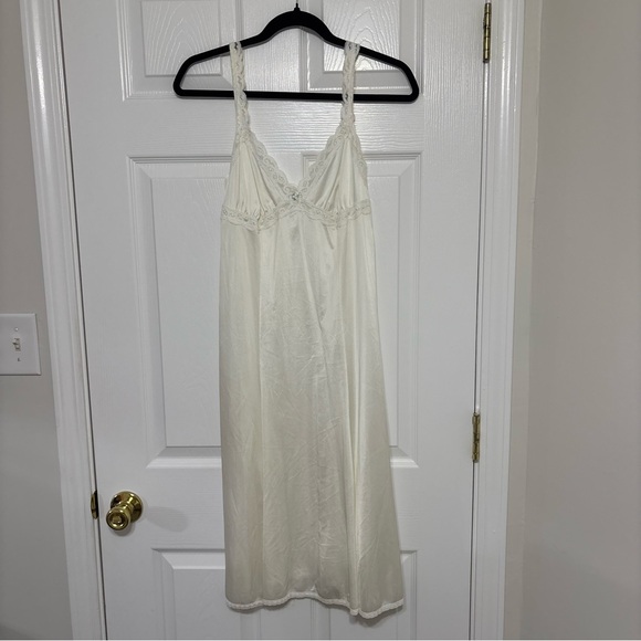 Vintage White Slip Dress Lace Detail Size Small/ Medium - Picture 1 of 7
